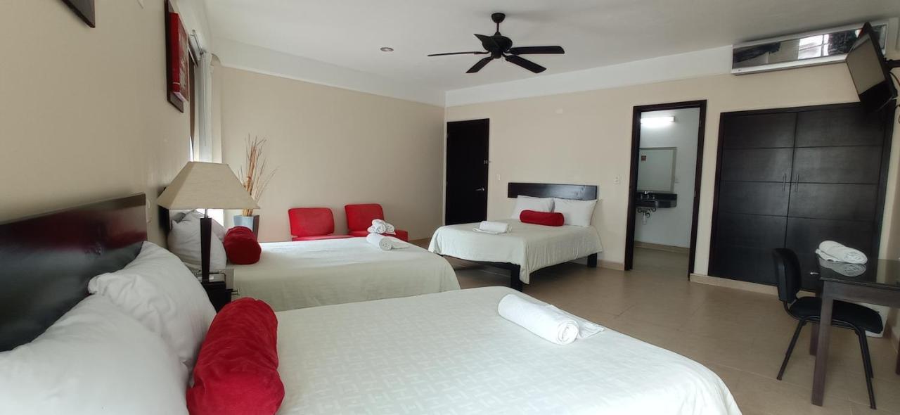 Hotel Puerto Campeche Exterior photo